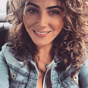 Meet your Posher, Maria cristina